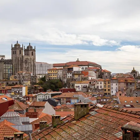 Joivy Vitoria Near The Cathedral * Porto
